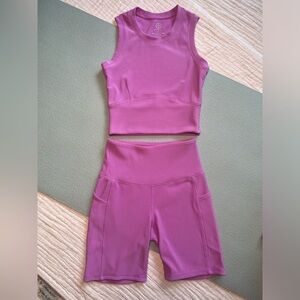 Move Theology Pink/Violet Ribbed Two-Piece Activewear Set - Size Small
